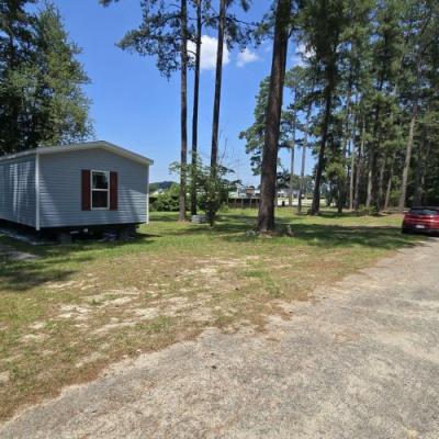 Photo 5 of 5 of home located at 104 Joseph Dr. Raeford, NC 28376