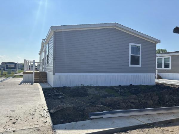 Photo 1 of 1 of home located at 27696 Oregon Rd #26 Perrysburg, OH 43551