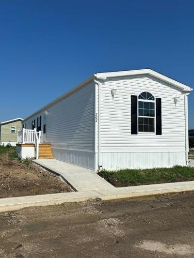 Mobile Home at 27695 Tracy Rd. Lot 292 Walbridge, OH 43465