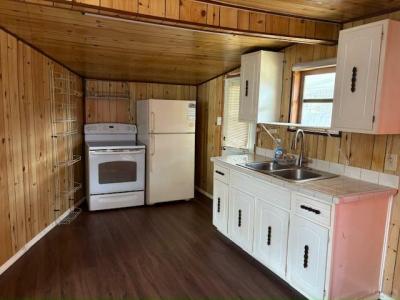 Photo 4 of 10 of home located at 2147 East Camp N Comfort Lane Avon Park, FL 33825