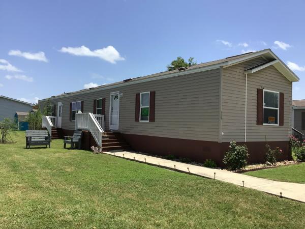 2010 Clayton Mobile Home For Sale