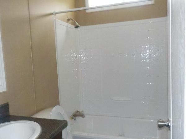 2014 Clayton Homes Inc Yes Mobile Home