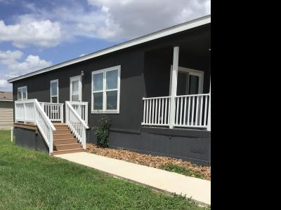 Photo 2 of 6 of home located at 7494 Golf Vista Blvd. #300 San Antonio, TX 78244