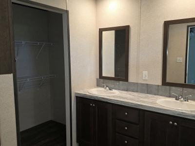 Photo 4 of 5 of home located at 7610 Parr San Antonio, TX 78244