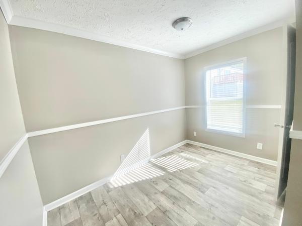 2018 Clayton Homes Inc Yes Mobile Home