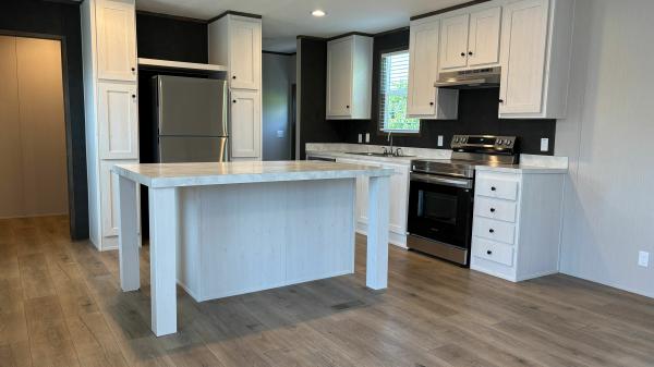 2025 Clayton Homes Inc Mobile Home For Sale