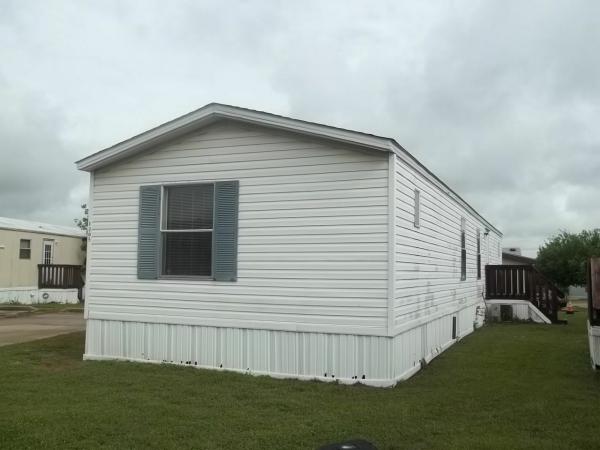 2003 Clayton Homes Community Series Mobile Home