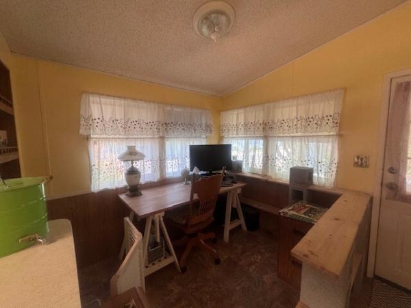 1989 Skyline 06910869YAB Mobile Home