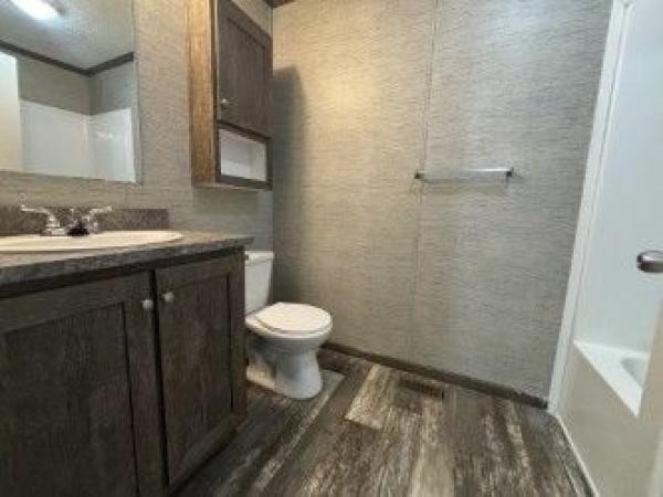 2019 Clayton Homes Inc Pulse Mobile Home