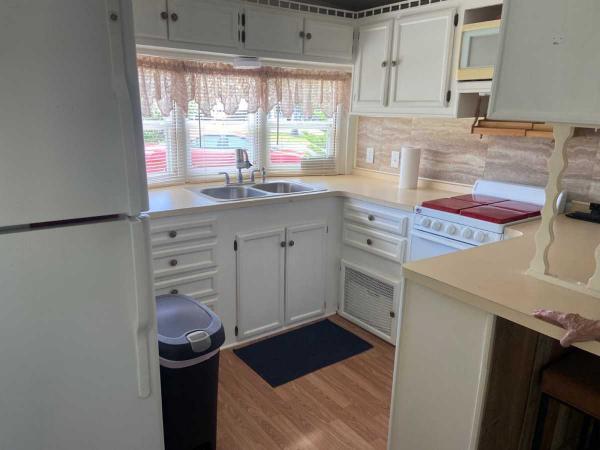 1985 Mobile Home