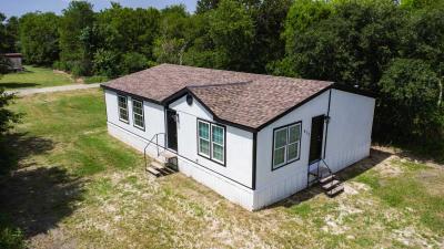 Mobile Home at 515 W Titus Street Mexia, TX 76667