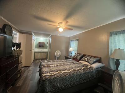 Photo 5 of 34 of home located at 305 Albion Ave Lakeland, FL 33815