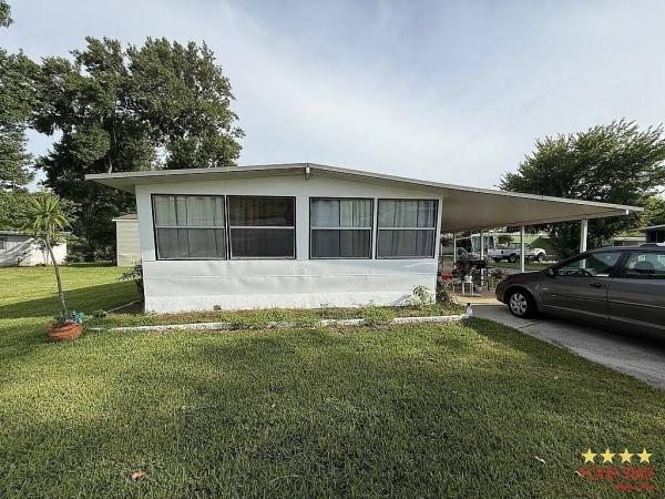 Photo 1 of 2 of home located at 13 Harbor Cove Ct Daytona Beach, FL 32119