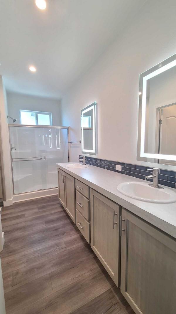 2025 Fleetwood Manufactured Home