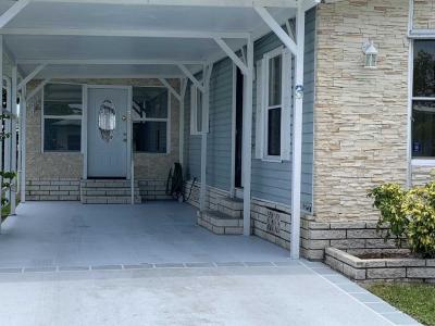 Photo 3 of 22 of home located at 3 Flores Del Norte Fort Pierce, FL 34951
