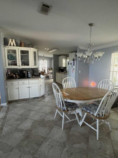 Photo 4 of 18 of home located at 3745 Running Deer Sebring, FL 33872