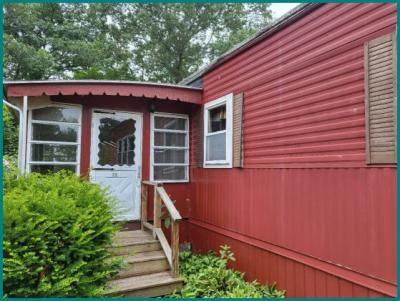 Photo 2 of 14 of home located at 25 Ferndale Drive Halifax, MA 02338