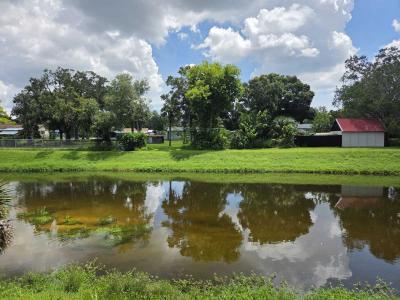 Photo 2 of 15 of home located at 7403 46th Ave N #238 Saint Petersburg, FL 33709