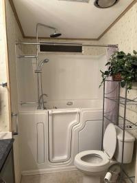 1989 Chang Manufactured Home