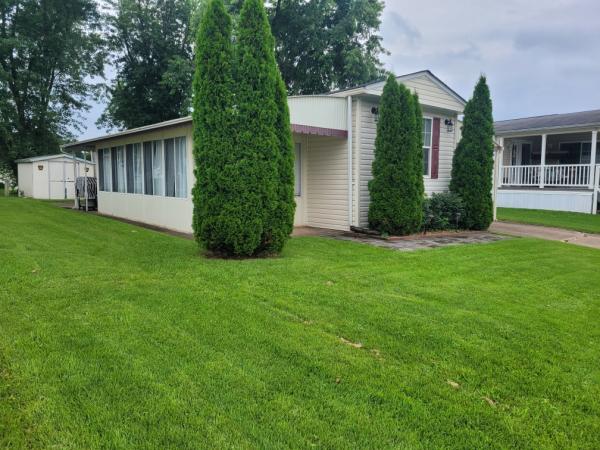 1974 GUAR TL Manufactured Home