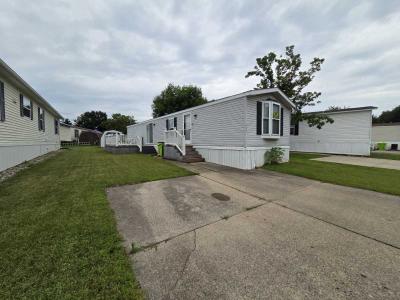 Mobile Home at 437 Aspen Wixom, MI 48393