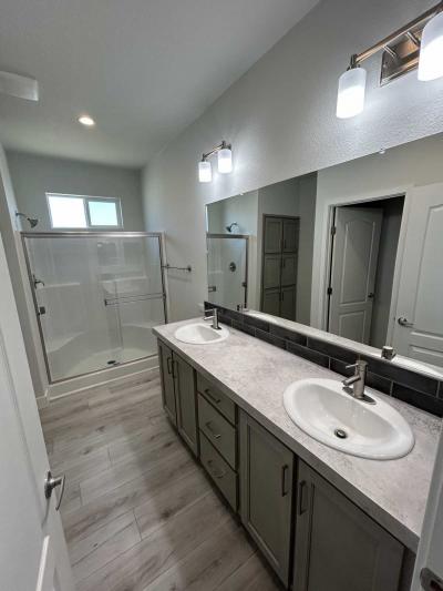 Photo 5 of 31 of home located at 17333 Valley Blvd. #41E Fontana, CA 92335