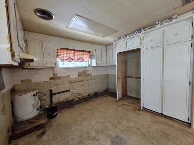 Photo 3 of 17 of home located at 171 Cypress Lane West Largo, FL 33770