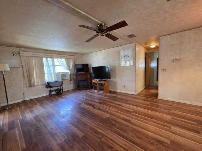 Photo 5 of 17 of home located at 171 Cypress Lane West Largo, FL 33770