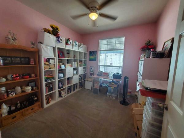 2019 Champion Creekside Manor  Mobile Home