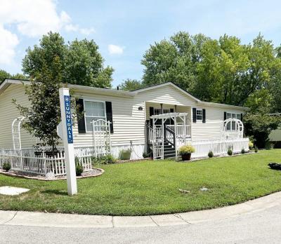 Mobile Home at 212 Winndale Dr Saint Charles, MO 63301
