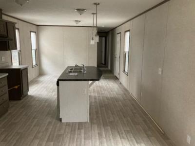 Mobile Home at 1237 N Us Highway 27 #9 Portland, IN 47371
