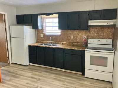Photo 4 of 10 of home located at 12948 S Us Route 31 Trlr #69 Kokomo, IN 46901
