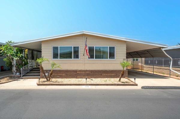 1977 Silvercrest Mobile Home For Sale