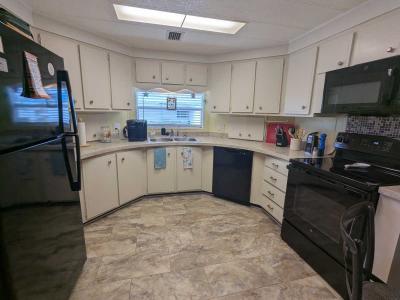 Photo 5 of 45 of home located at 7100 Ulmerton Rd, Lot 1305 Largo, FL 33771