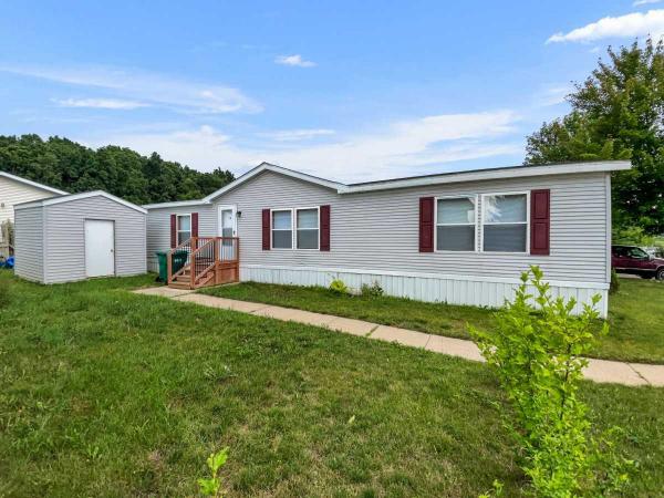 2000 Fairmont Mobile Home For Sale
