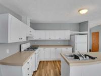 2000 Fairmont Manufactured Home