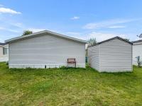 2000 Fairmont Manufactured Home