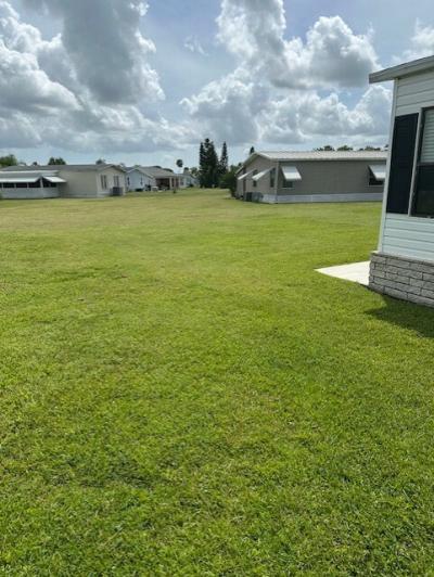 Photo 4 of 23 of home located at 14374 Cancun Ave Fort Pierce, FL 34951