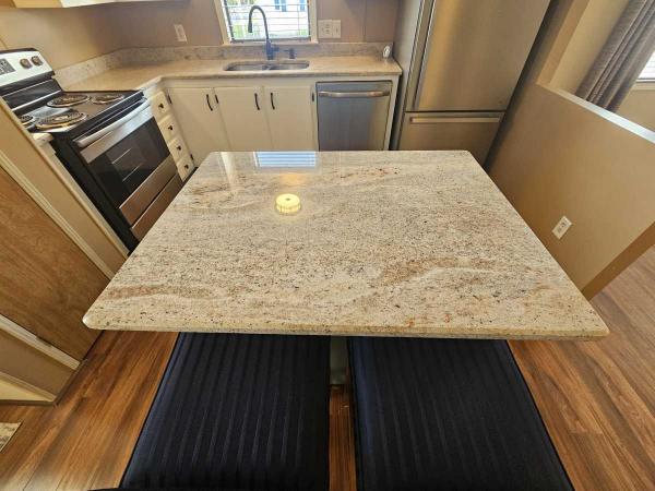 Broo Mobile Home