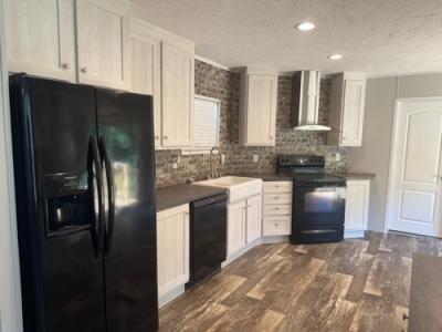 Photo 3 of 27 of home located at 301 Gorrell St Shelby, NC 28152