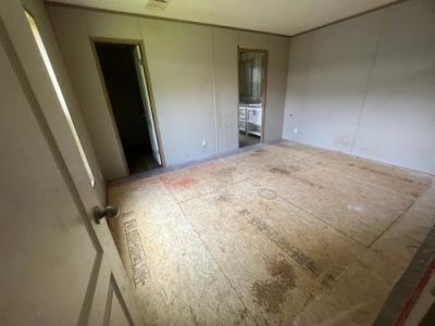 Photo 5 of 9 of home located at 1221 Barrett Cemetary Rd NE Ludowici, GA 31316
