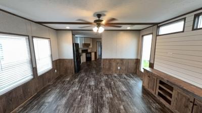 Photo 3 of 19 of home located at 600 Saint Nazaire Rd Trlr 34 Broussard, LA 70518