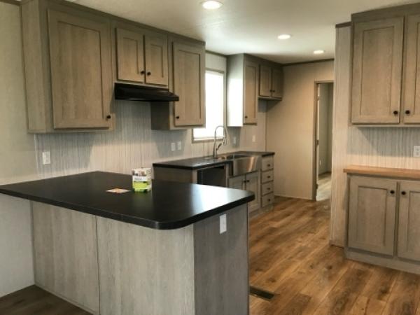 2022 ANNIVERSARY 31ANN16763AH22 Manufactured Home