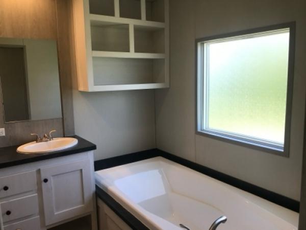2022 ANNIVERSARY 31ANN16763AH22 Manufactured Home