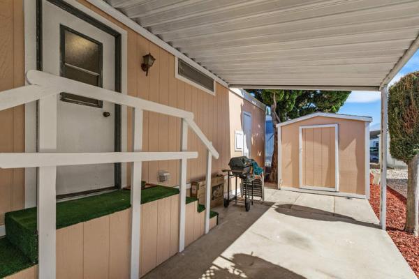 1982 Kaufman&Broad Manufactured Home