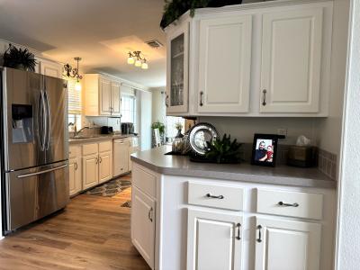 Photo 4 of 15 of home located at 3604 Blue Lagoon Drive Ruskin, FL 33570