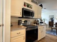 2004 CHNC JACFL25332 A/B Mobile Home