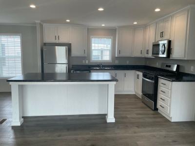 Photo 4 of 5 of home located at 190 Blue Spruce Lane Flint, MI 48506