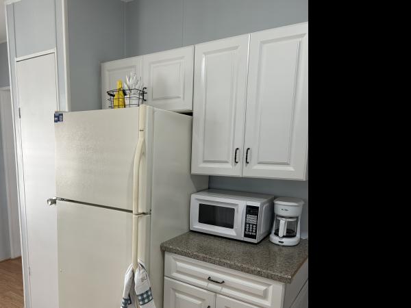 1990 TROP 48470835 Mobile Home