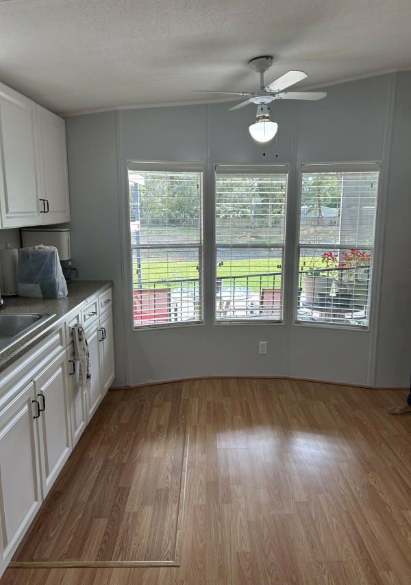 1990 TROP 48470835 Mobile Home
